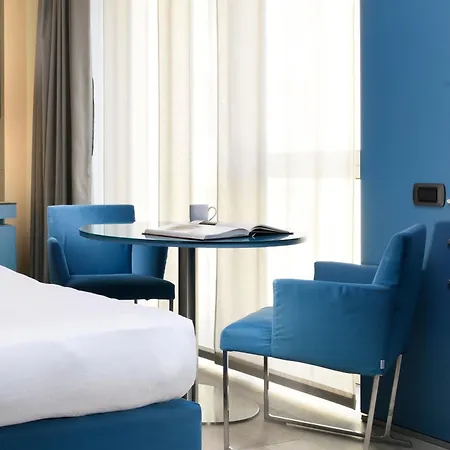 Centro Hotel